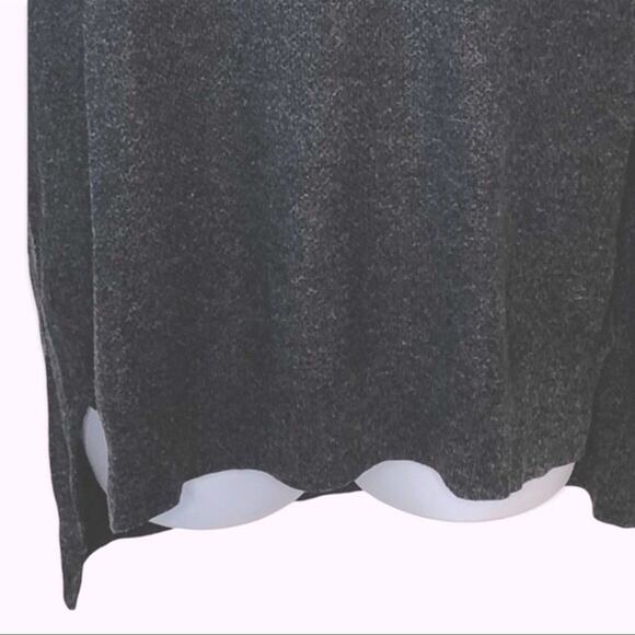 The Limited Dark Grey Scoop Neck Tunic Sweater Women’s XXL High Low Hem - Picture 5 of 12